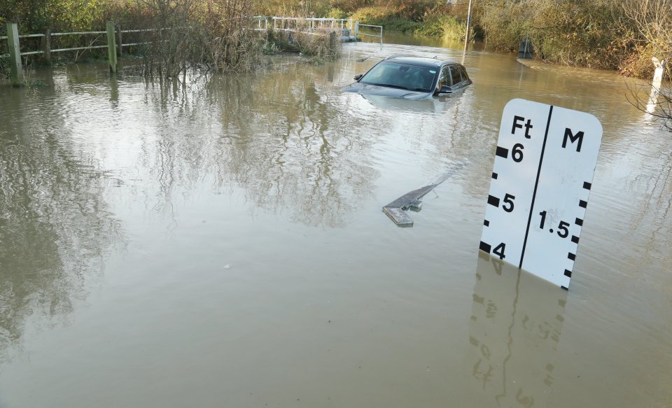 Storm Darragh Set to Slam the UK with 90mph Winds and Heavy Rain